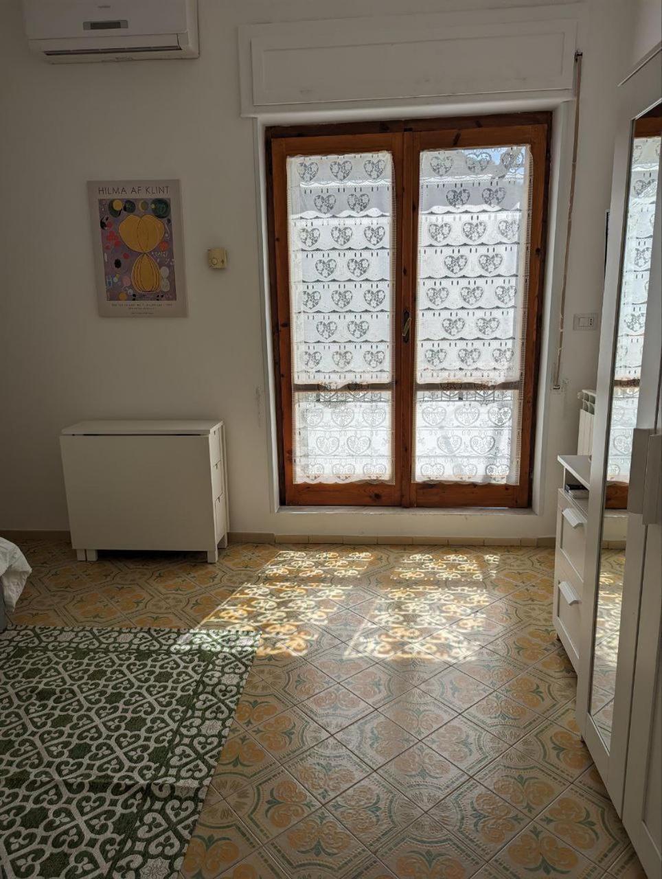 Piccolo Appartamento Con Grande Terrazzo Panoramico مايوري المظهر الخارجي الصورة